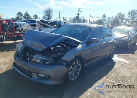2015 Honda Accord Sport z USA, uszkodzony, nr VIN 1HGCR2F55FA247780